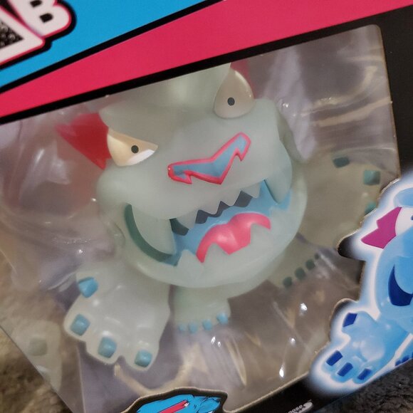 MR BEAST Lab GLOW PANTHER Vinyl Figure 3.5" Glow In The Dark - Picture 2 of 7